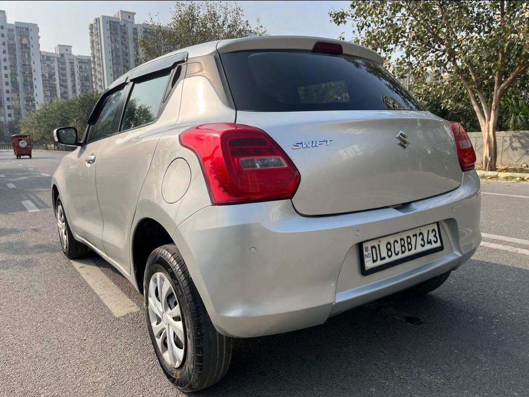 यूज़्ड 2021 मारुति सुजुकी स्विफ्ट, Noida New Delhi 4 यूज़्ड 2021 मारुति सुजुकी स्विफ्ट, Noida New Delhi 4