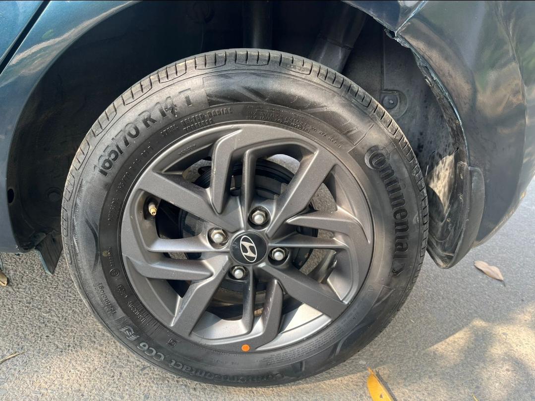 यूज़्ड 2021 ह्युंडई ग्रैंड आई10 निओस, Noida New Delhi 8 यूज़्ड 2021 ह्युंडई ग्रैंड आई10 निओस, Noida New Delhi 8