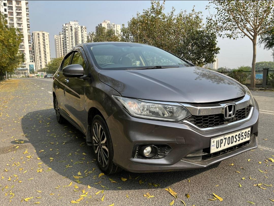 यूज़्ड 2017 होंडा सिटी, Noida New Delhi 6 यूज़्ड 2017 होंडा सिटी, Noida New Delhi 6