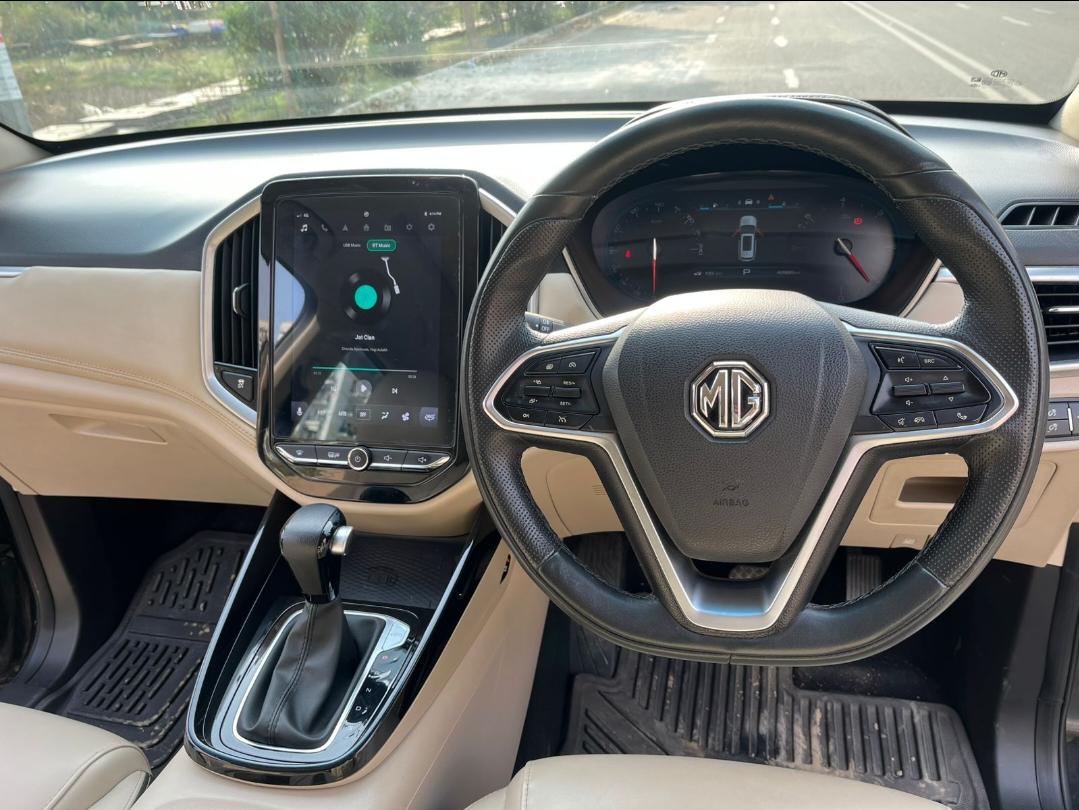 यूज़्ड 2022 एमजी हेक्टर, Noida New Delhi 12 यूज़्ड 2022 एमजी हेक्टर, Noida New Delhi 12