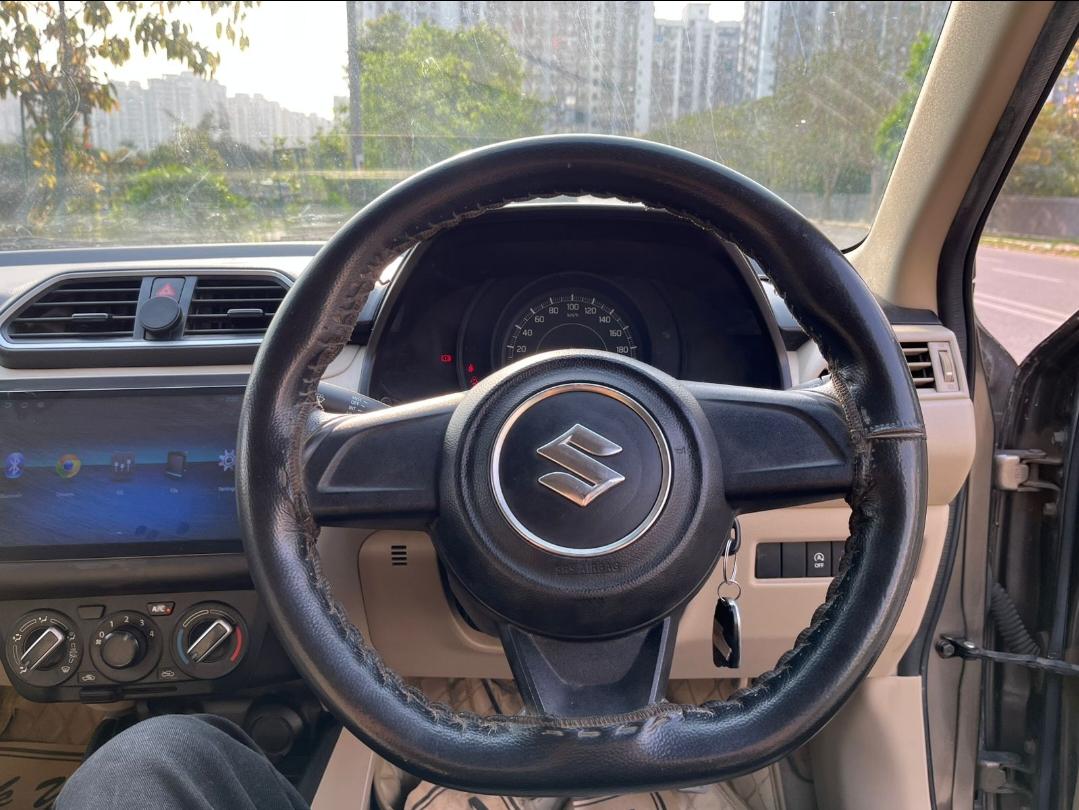 यूज़्ड 2020 मारुति सुजुकी डिजायर, Noida New Delhi 12 यूज़्ड 2020 मारुति सुजुकी डिजायर, Noida New Delhi 12