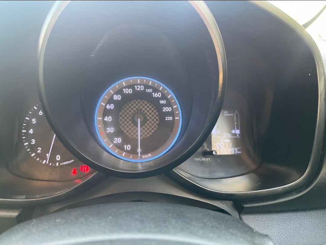 यूज़्ड 2021 ह्युंडई वेन्यू, Noida New Delhi 10 यूज़्ड 2021 ह्युंडई वेन्यू, Noida New Delhi 10