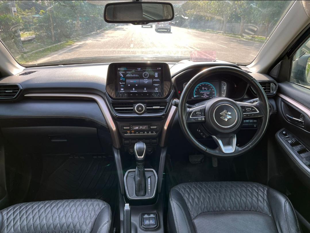 यूज़्ड 2022 मारुति सुजुकी ग्रैंड विटारा, Noida New Delhi 11 यूज़्ड 2022 मारुति सुजुकी ग्रैंड विटारा, Noida New Delhi 11