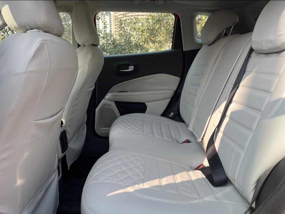 यूज़्ड 2019 जीप कम्पास, Noida New Delhi 16 यूज़्ड 2019 जीप कम्पास, Noida New Delhi 16