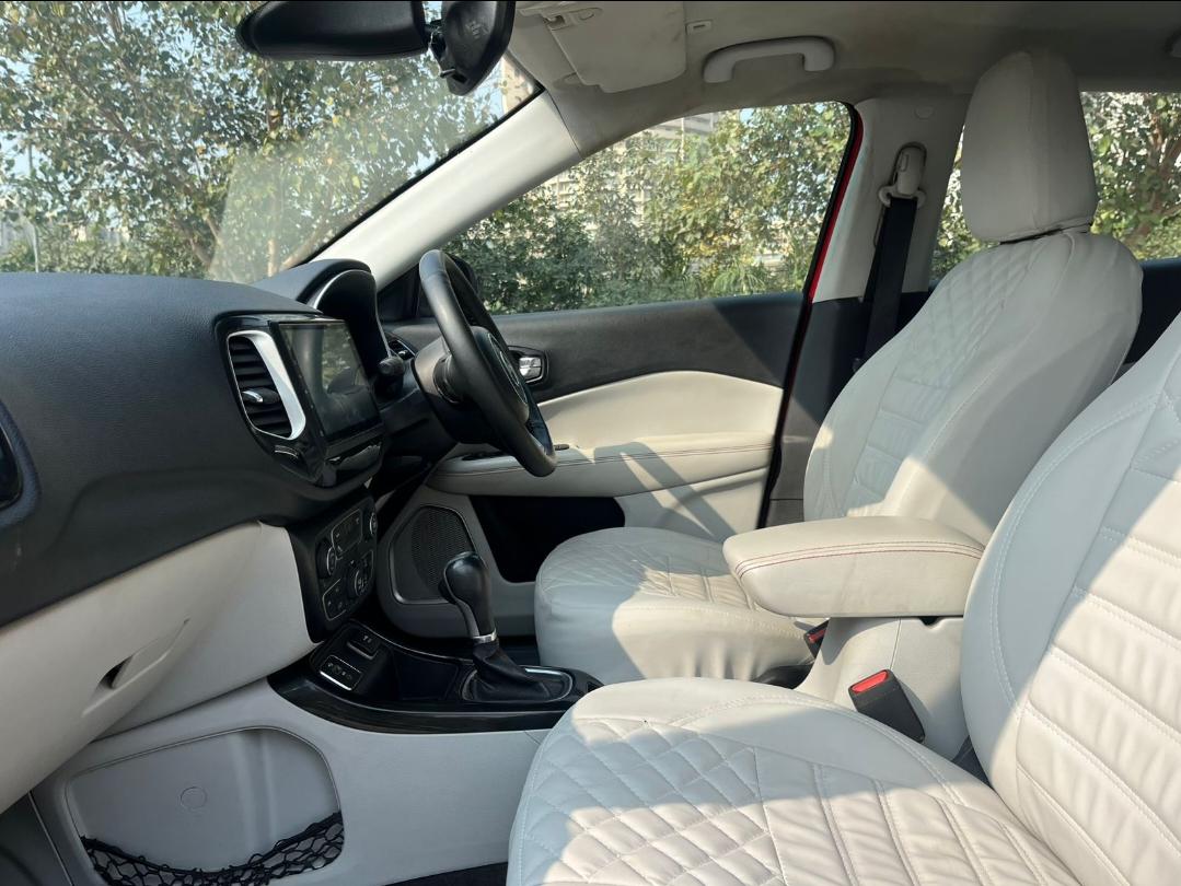 यूज़्ड 2019 जीप कम्पास, Noida New Delhi 13 यूज़्ड 2019 जीप कम्पास, Noida New Delhi 13