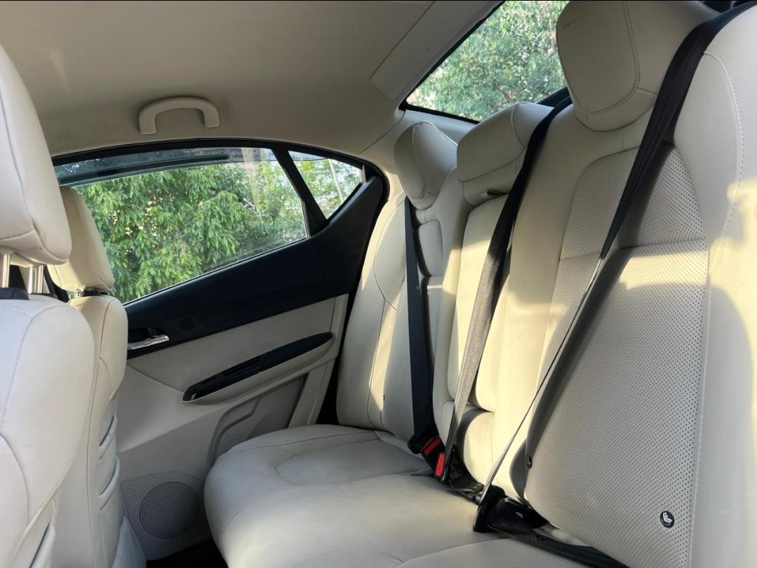 यूज़्ड 2024 टाटा टीगोर, Noida New Delhi 16 यूज़्ड 2024 टाटा टीगोर, Noida New Delhi 16