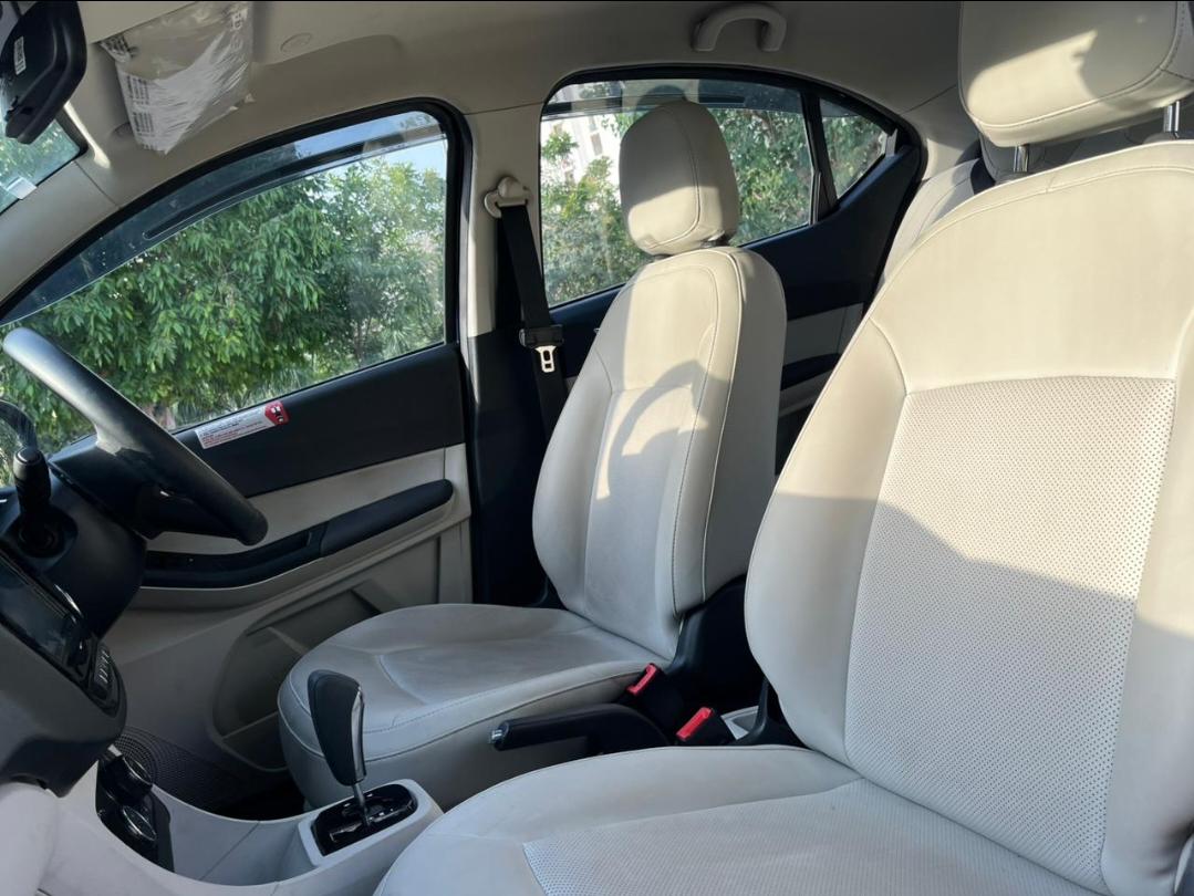 यूज़्ड 2024 टाटा टीगोर, Noida New Delhi 15 यूज़्ड 2024 टाटा टीगोर, Noida New Delhi 15