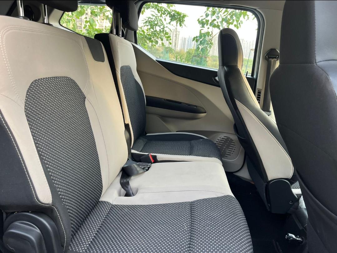 यूज़्ड 2021 रेनो ट्राइबर, Noida New Delhi 14 यूज़्ड 2021 रेनो ट्राइबर, Noida New Delhi 14