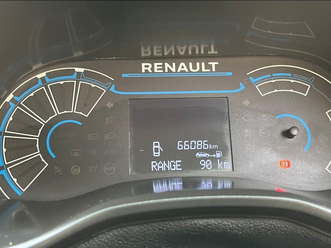 यूज़्ड 2021 रेनो ट्राइबर, Noida New Delhi 10 यूज़्ड 2021 रेनो ट्राइबर, Noida New Delhi 10