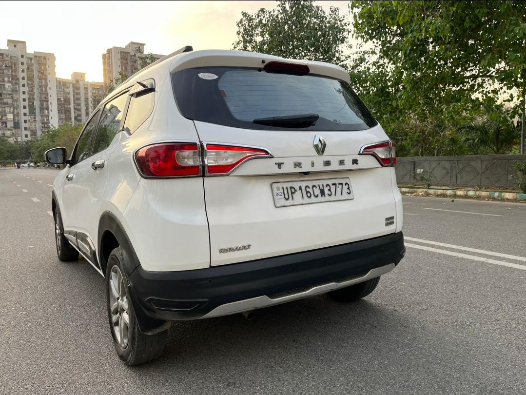 यूज़्ड 2021 रेनो ट्राइबर, Noida New Delhi 2 यूज़्ड 2021 रेनो ट्राइबर, Noida New Delhi 2