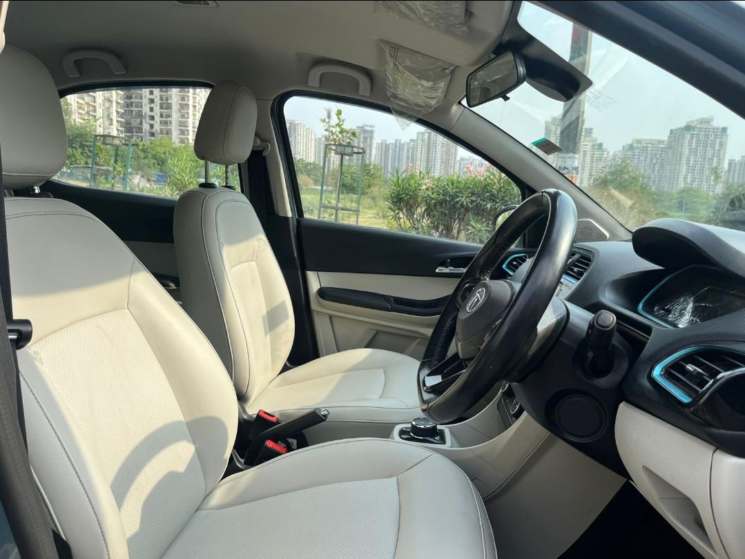 यूज़्ड 2022 टाटा टियागो ईवी, Noida New Delhi 13 यूज़्ड 2022 टाटा टियागो ईवी, Noida New Delhi 13