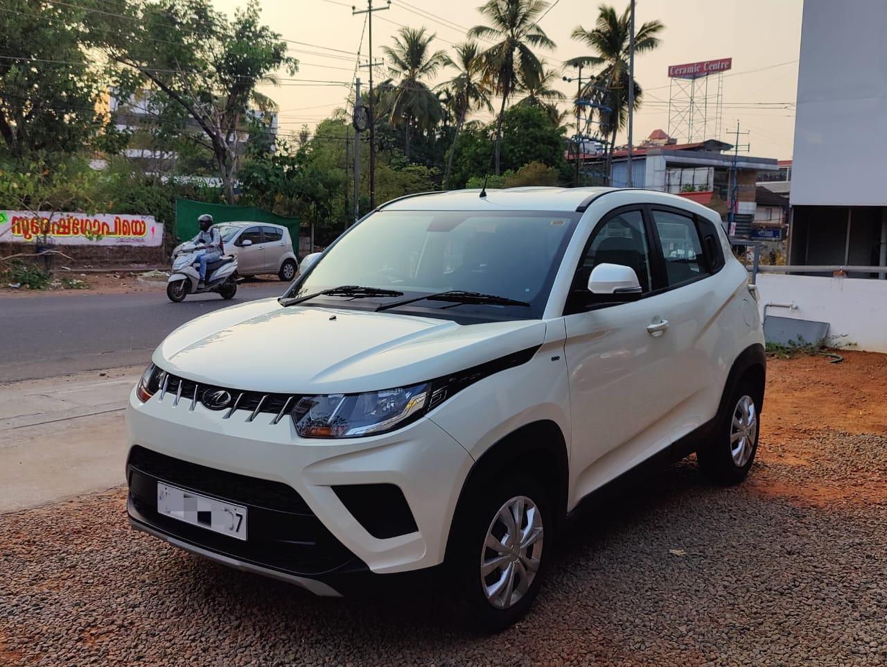 2019 महिंद्रा केयूवी 100 K6 Plus Petrol 6 Seater BS IV 2019 महिंद्रा केयूवी 100 K6 Plus Petrol 6 Seater BS IV