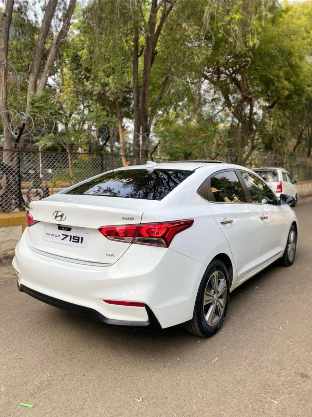 2019 ह्युंडई वरना 1.6 CRDi SX MT 2019 ह्युंडई वरना 1.6 CRDi SX MT