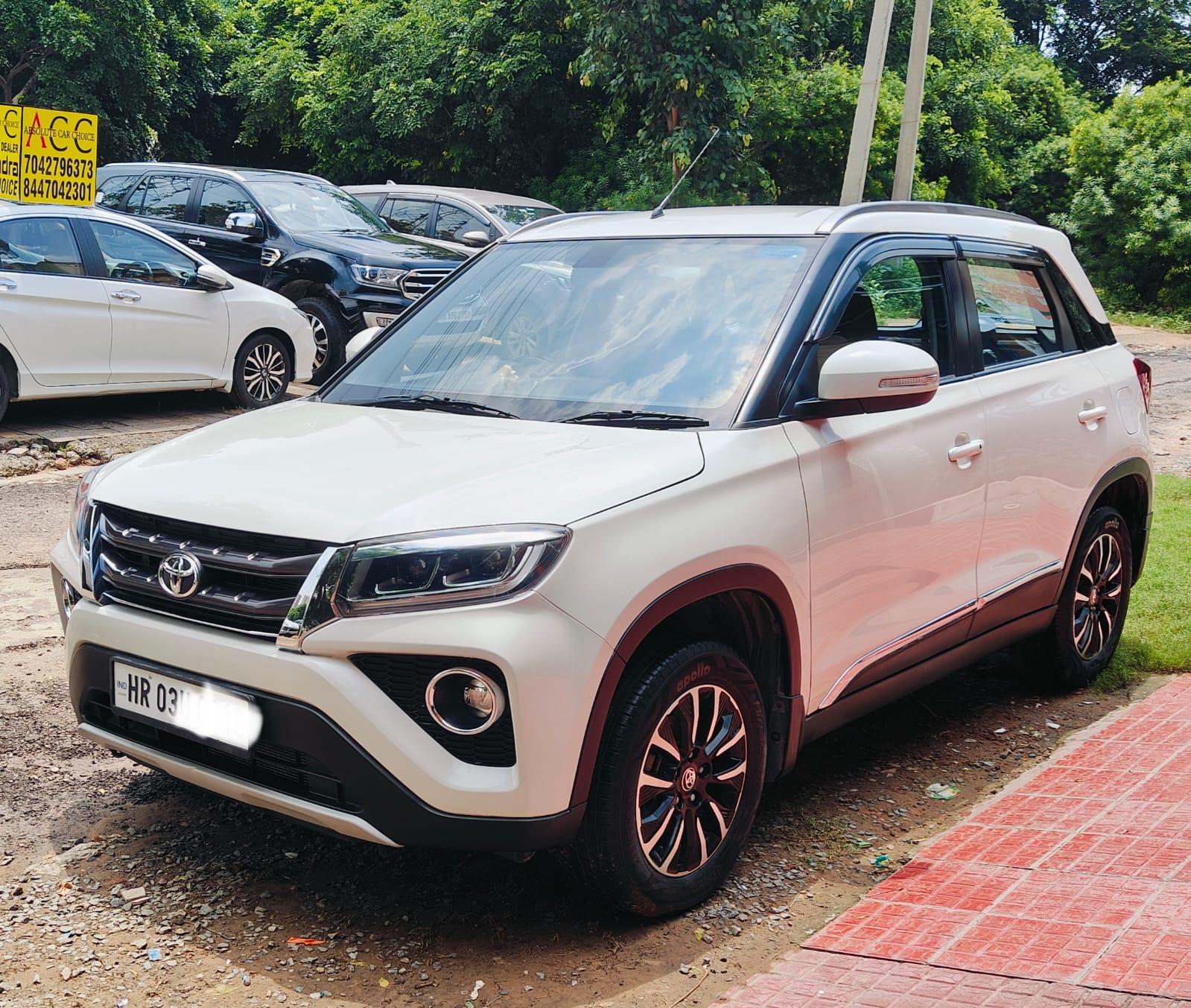 2022 टोयोटा अर्बन क्रूजर Premium AT 2022 टोयोटा अर्बन क्रूजर Premium AT