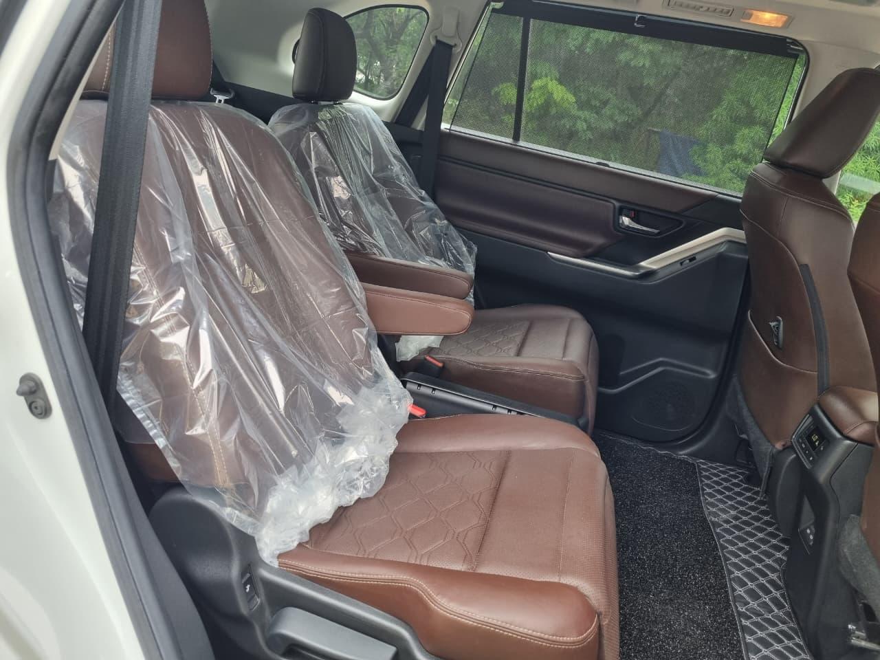 यूज़्ड 2023 टोयोटा इनोवा हायक्रॉस, Gurgaon Sector 45, Gurgaon 16 यूज़्ड 2023 टोयोटा इनोवा हायक्रॉस, Gurgaon Sector 45, Gurgaon 16