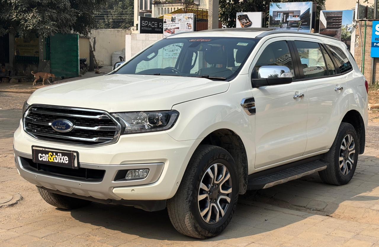 2020 फोर्ड एंडेवर 2.2L Titanium Plus 4x2 AT BS IV 2020 फोर्ड एंडेवर 2.2L Titanium Plus 4x2 AT BS IV