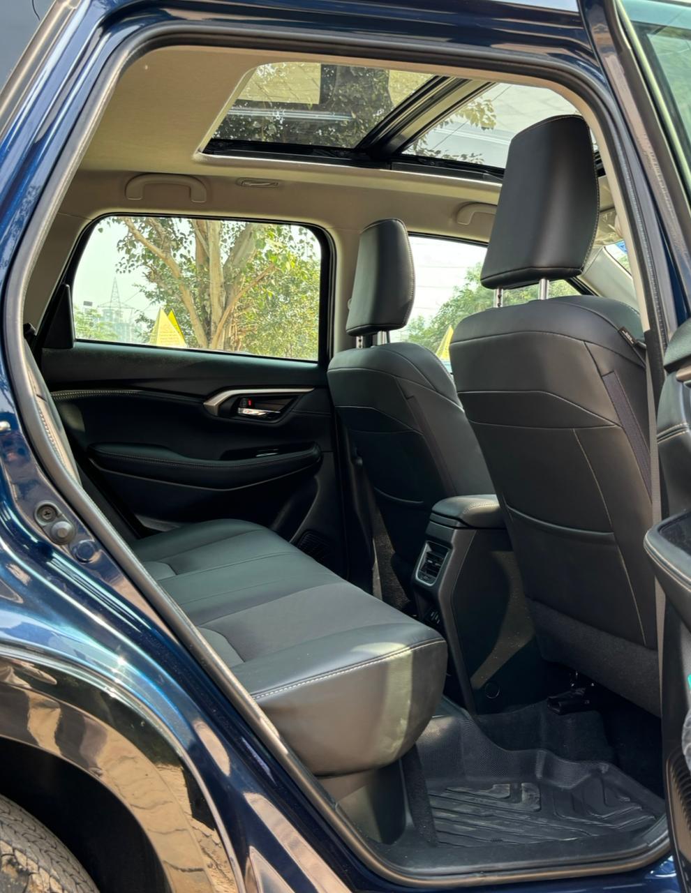 यूज़्ड 2024 मारुति सुजुकी ग्रैंड विटारा, Gurgaon Sector 45, Gurgaon 16 यूज़्ड 2024 मारुति सुजुकी ग्रैंड विटारा, Gurgaon Sector 45, Gurgaon 16