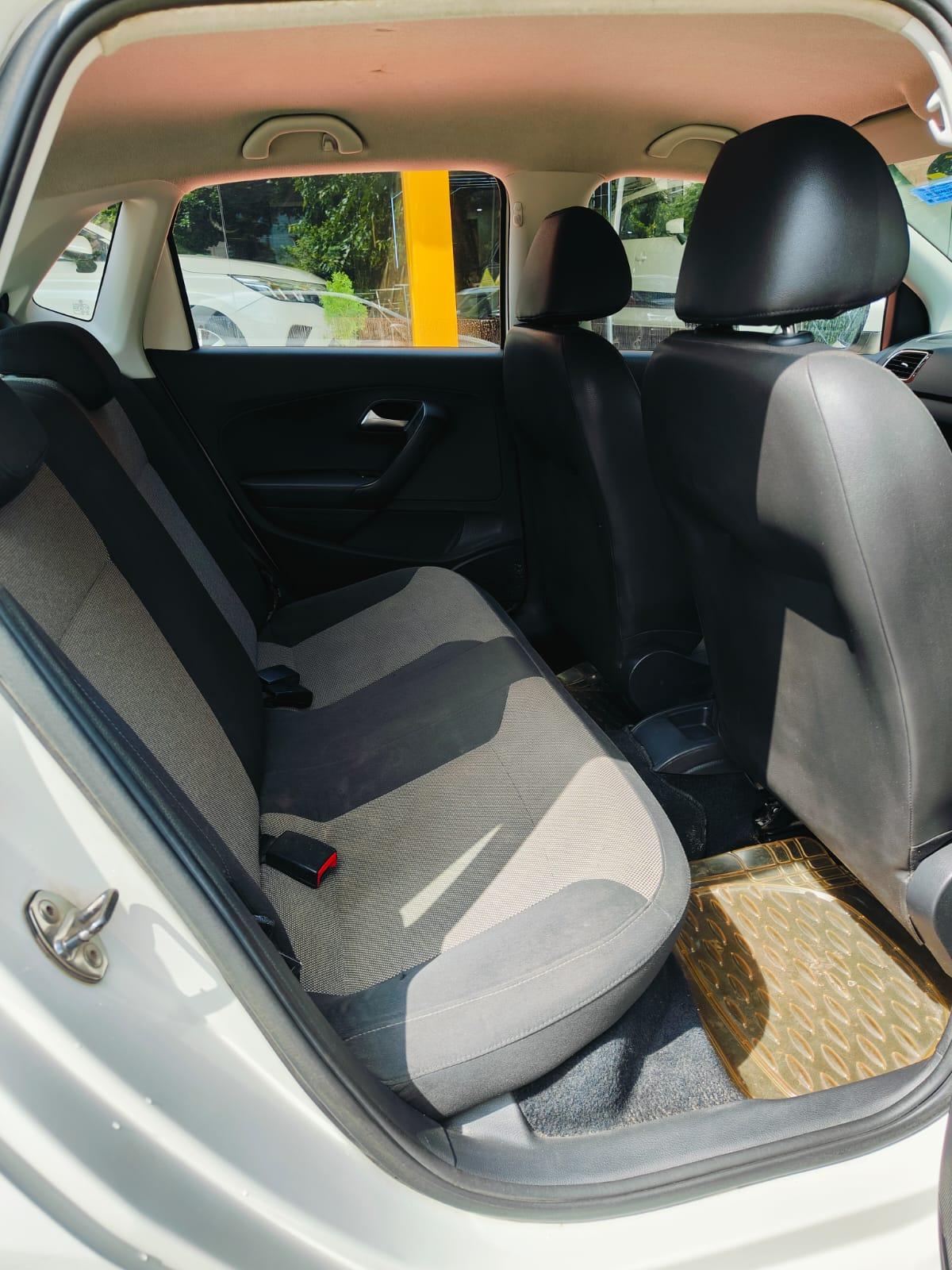 यूज़्ड 2015 फॉक्सवैगन पोलो, Gurgaon Sector 45, Gurgaon 14 यूज़्ड 2015 फॉक्सवैगन पोलो, Gurgaon Sector 45, Gurgaon 14