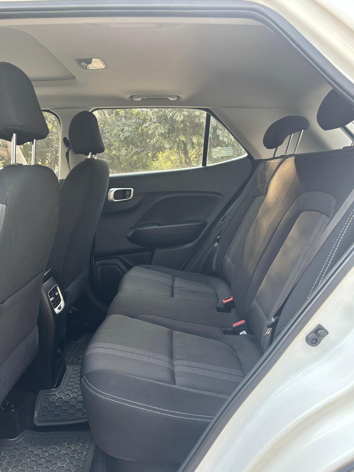 यूज़्ड 2020 ह्युंडई वेन्यू, Gurgaon Sector 45, Gurgaon 16 यूज़्ड 2020 ह्युंडई वेन्यू, Gurgaon Sector 45, Gurgaon 16