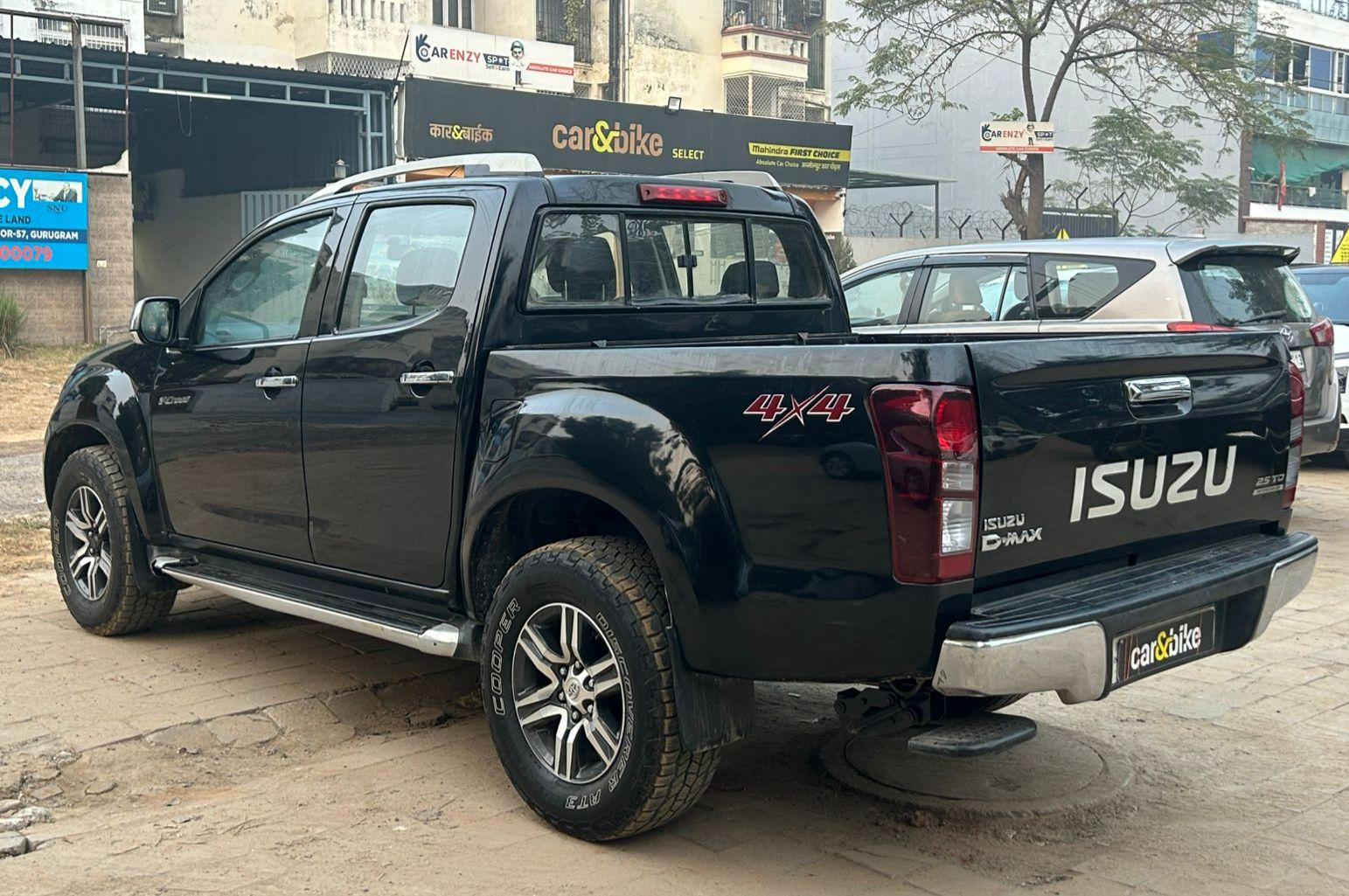 यूज़्ड 2018 इसुज़ू डी-मैक्स वी-क्रॉस, Gurgaon Sector 45, Gurgaon 2 यूज़्ड 2018 इसुज़ू डी-मैक्स वी-क्रॉस, Gurgaon Sector 45, Gurgaon 2