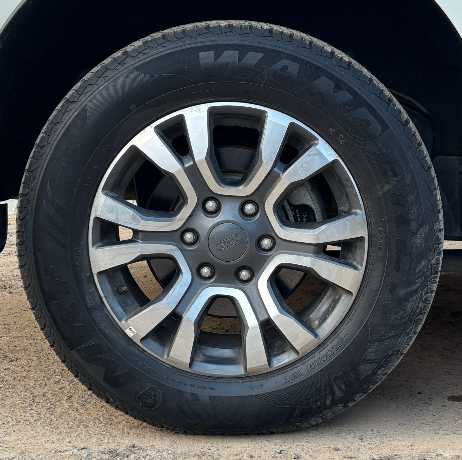 यूज़्ड 2021 फोर्ड एंडेवर, Gurgaon Sector 45, Gurgaon 8 यूज़्ड 2021 फोर्ड एंडेवर, Gurgaon Sector 45, Gurgaon 8