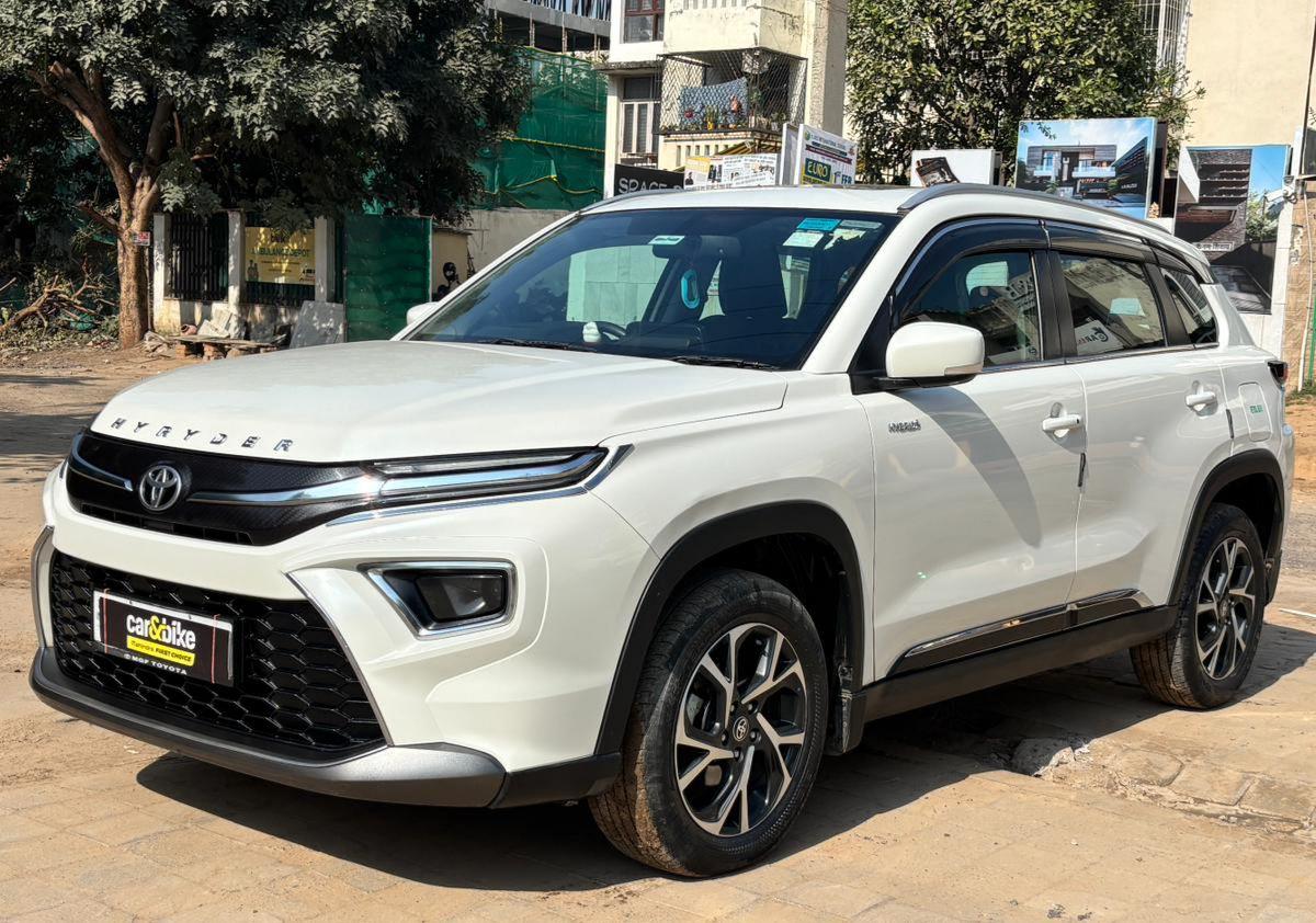 2024 टोयोटा अर्बन क्रूजर हैयडर G e-Drive 2WD HYBRID 2024 टोयोटा अर्बन क्रूजर हैयडर G e-Drive 2WD HYBRID