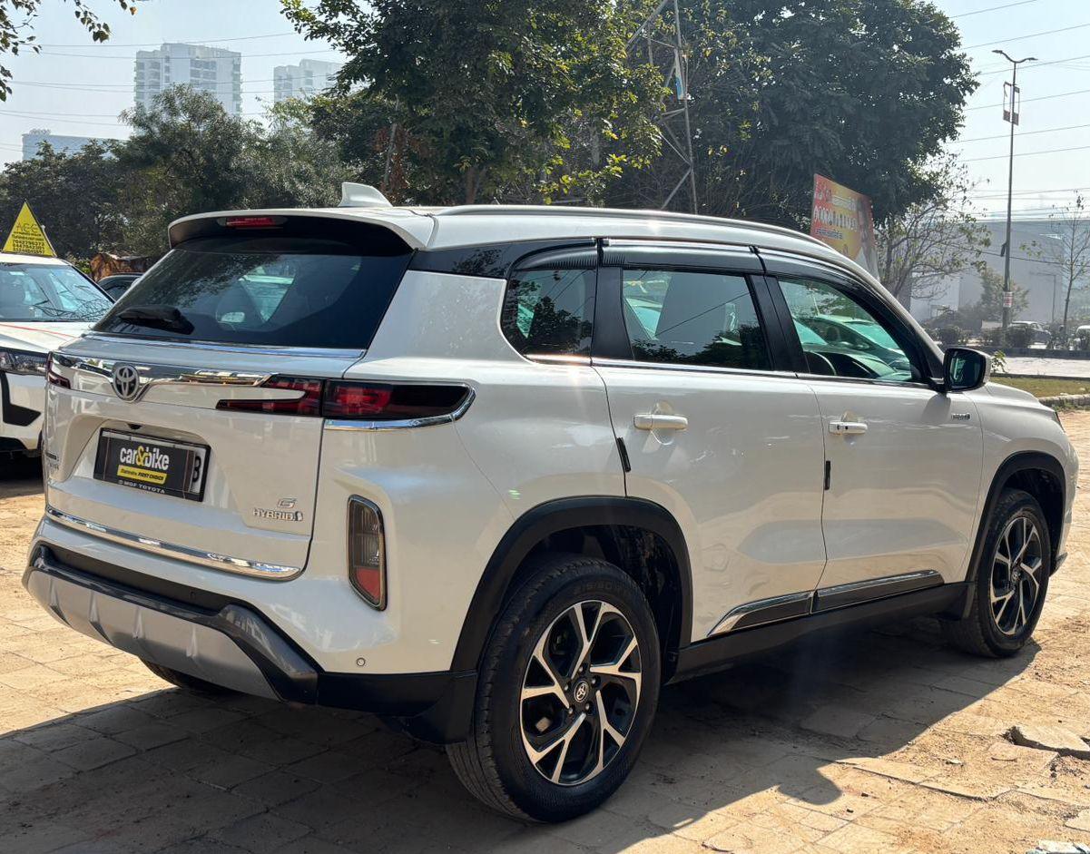 यूज़्ड 2024 टोयोटा अर्बन क्रूजर हैयडर, Gurgaon Sector 45, Gurgaon 4 यूज़्ड 2024 टोयोटा अर्बन क्रूजर हैयडर, Gurgaon Sector 45, Gurgaon 4