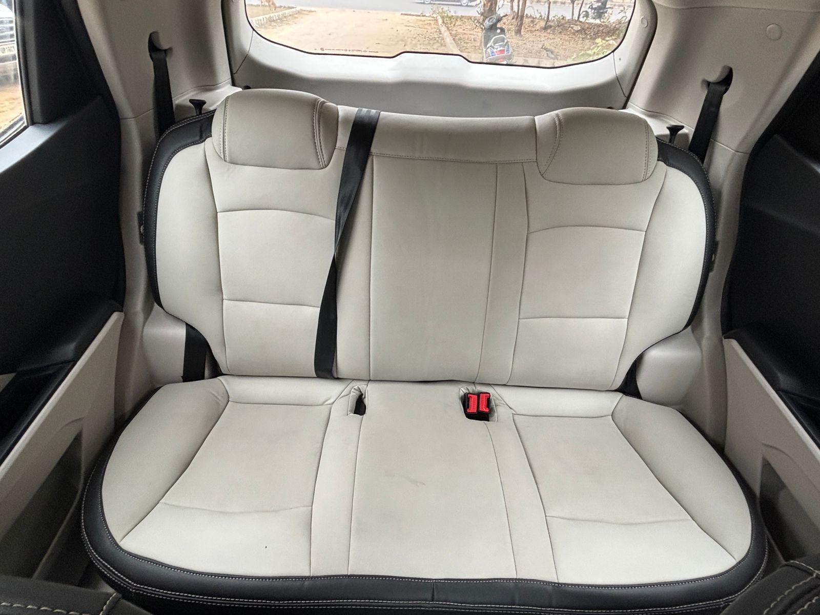 यूज़्ड 2023 महिंद्रा एक्सयूवी300, Gurgaon Sector 45, Gurgaon 13 यूज़्ड 2023 महिंद्रा एक्सयूवी300, Gurgaon Sector 45, Gurgaon 13