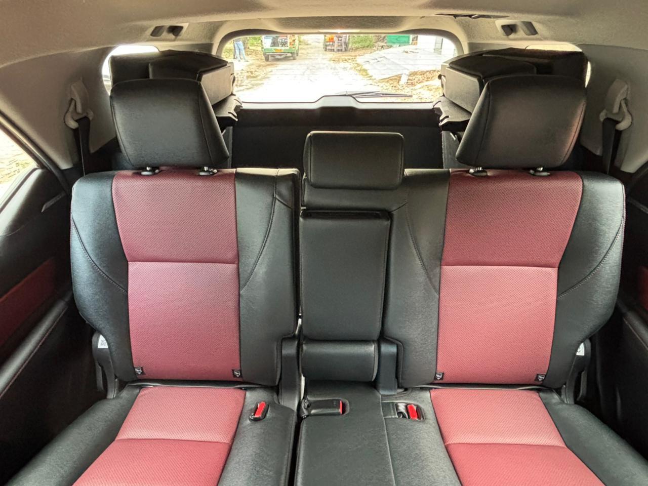 यूज़्ड 2025 टोयोटा फॉर्च्यूनर, Gurgaon Sector 45, Gurgaon 14 यूज़्ड 2025 टोयोटा फॉर्च्यूनर, Gurgaon Sector 45, Gurgaon 14