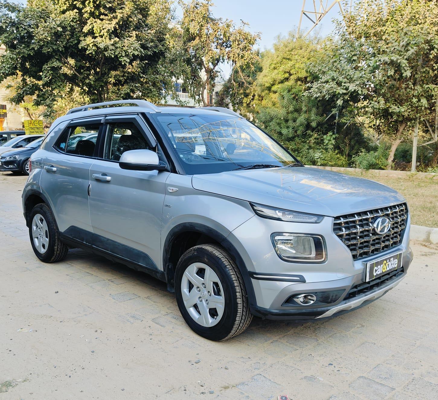 यूज़्ड 2019 ह्युंडई वेन्यू, Gurgaon Sector 45, Gurgaon 6 यूज़्ड 2019 ह्युंडई वेन्यू, Gurgaon Sector 45, Gurgaon 6