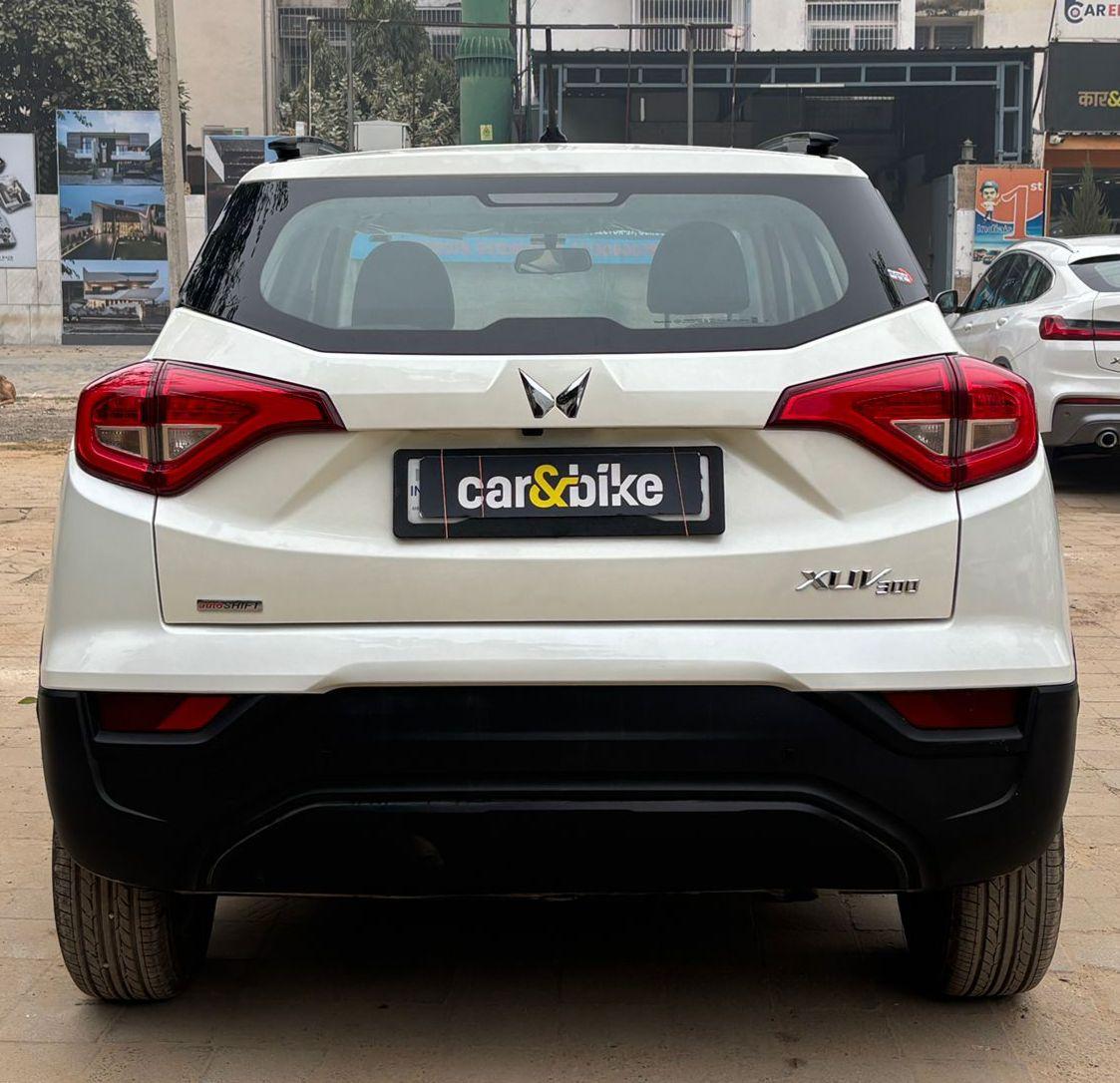 यूज़्ड 2023 महिंद्रा एक्सयूवी300, Gurgaon Sector 45, Gurgaon 3 यूज़्ड 2023 महिंद्रा एक्सयूवी300, Gurgaon Sector 45, Gurgaon 3