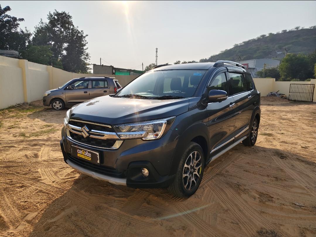 2023 मारुति सुजुकी एक्सएल6 Alpha MT 2023 मारुति सुजुकी एक्सएल6 Alpha MT