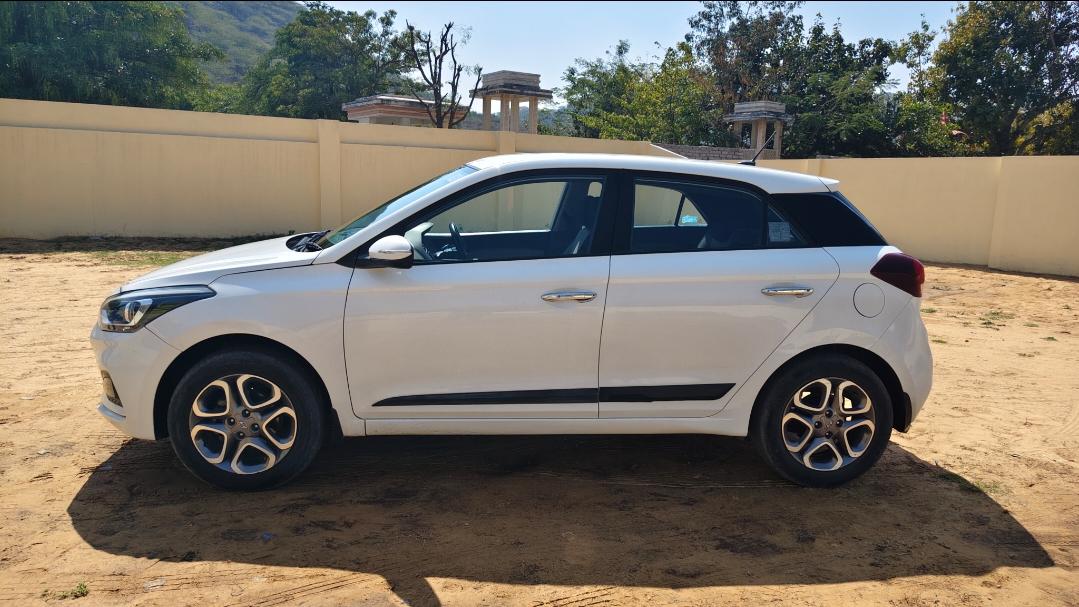 यूज़्ड 2018 ह्युंडई ईलाइट आई20, Jones Ganj Ajmer, Ajmer 1 यूज़्ड 2018 ह्युंडई ईलाइट आई20, Jones Ganj Ajmer, Ajmer 1