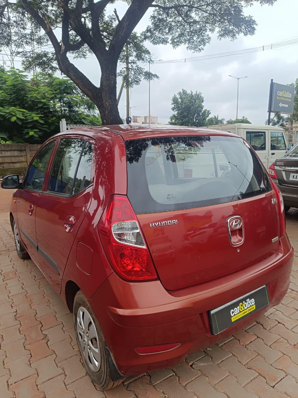 यूज़्ड 2013 ह्युंडई आई10, Hubli Bharat Mill, Hubli 2 यूज़्ड 2013 ह्युंडई आई10, Hubli Bharat Mill, Hubli 2