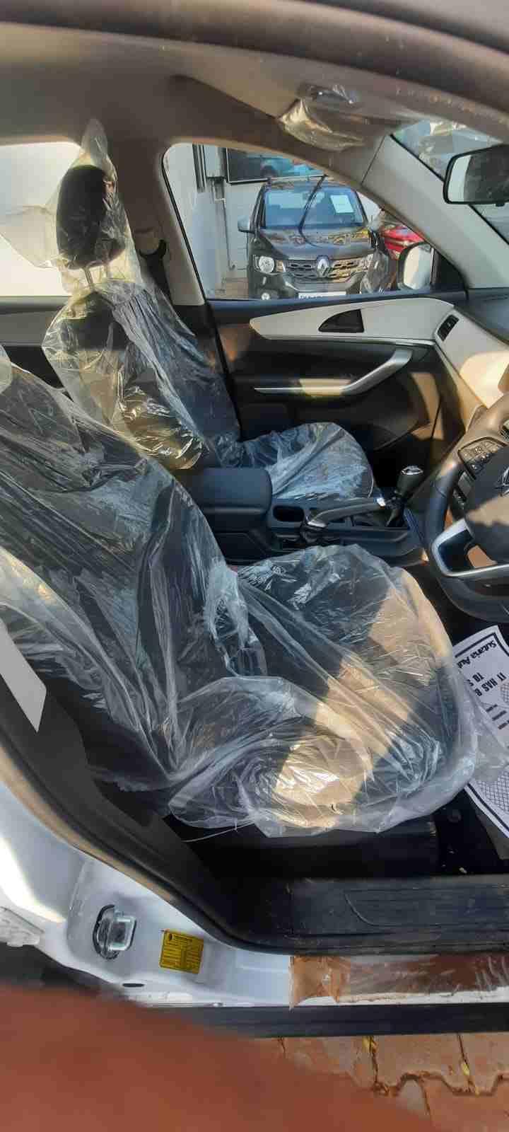 यूज़्ड 2024 महिंद्रा एक्सयूवी700, Hubli Bharat Mill, Hubli 12 यूज़्ड 2024 महिंद्रा एक्सयूवी700, Hubli Bharat Mill, Hubli 12