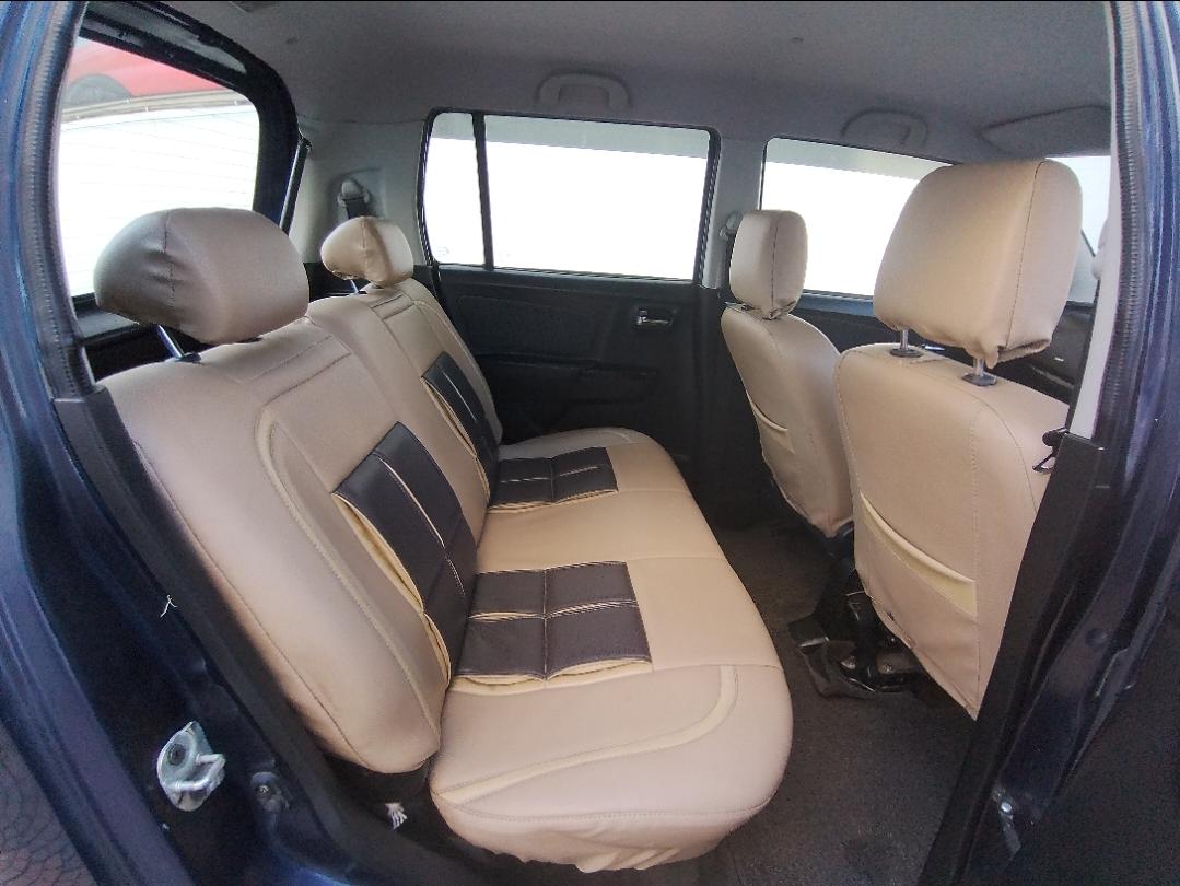 यूज़्ड 2014 मारुति सुजुकी स्टिंग्रे, Khatiwala Tank, Indore 14 यूज़्ड 2014 मारुति सुजुकी स्टिंग्रे, Khatiwala Tank, Indore 14