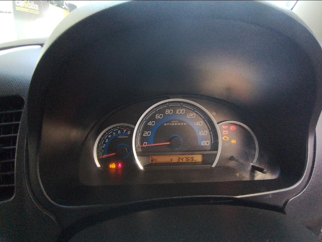 यूज़्ड 2014 मारुति सुजुकी स्टिंग्रे, Khatiwala Tank, Indore 10 यूज़्ड 2014 मारुति सुजुकी स्टिंग्रे, Khatiwala Tank, Indore 10