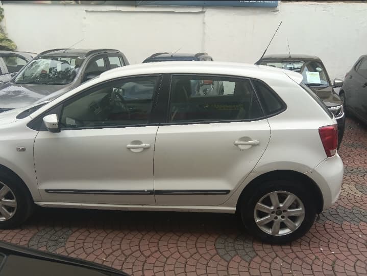 2012 फॉक्सवैगन पोलो 1.2 Highline Diesel 2012 फॉक्सवैगन पोलो 1.2 Highline Diesel