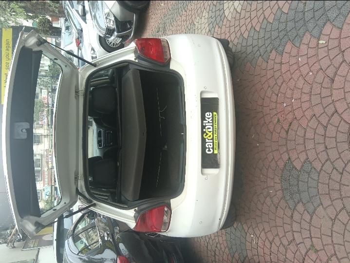 यूज़्ड 2012 फॉक्सवैगन पोलो, Khatiwala Tank, Indore 8 यूज़्ड 2012 फॉक्सवैगन पोलो, Khatiwala Tank, Indore 8