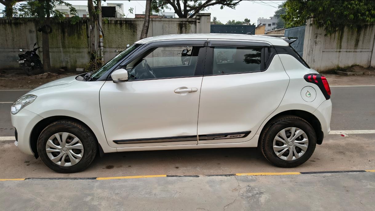 2021 मारुति सुजुकी स्विफ्ट VXI BS IV 2021 मारुति सुजुकी स्विफ्ट VXI BS IV