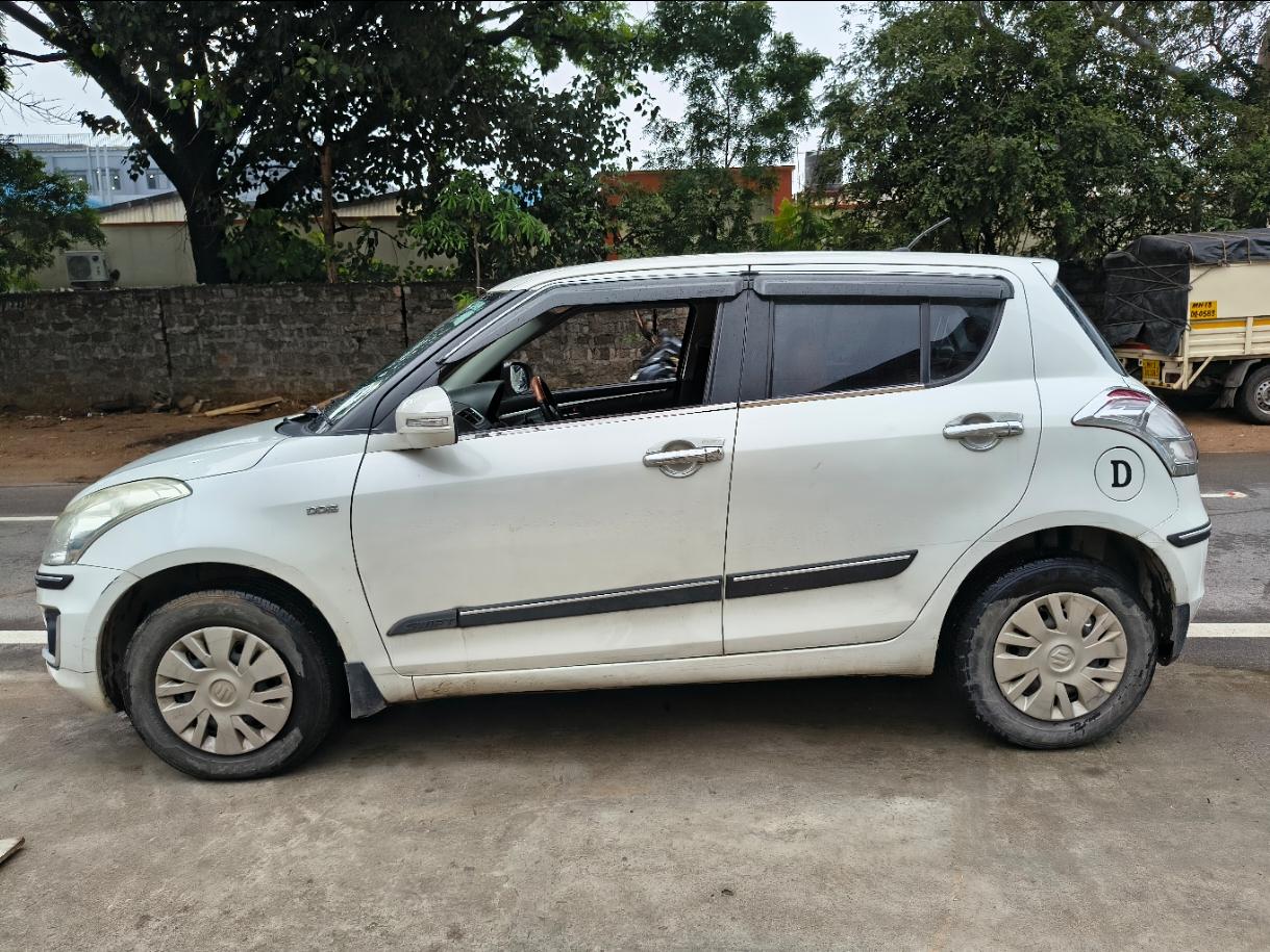 2013 मारुति सुजुकी स्विफ्ट VDI 2013 मारुति सुजुकी स्विफ्ट VDI