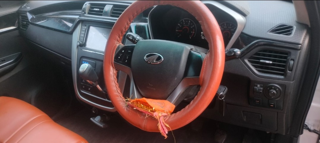 Used 2017 Mahindra KUV100 Used 2017 Mahindra KUV100