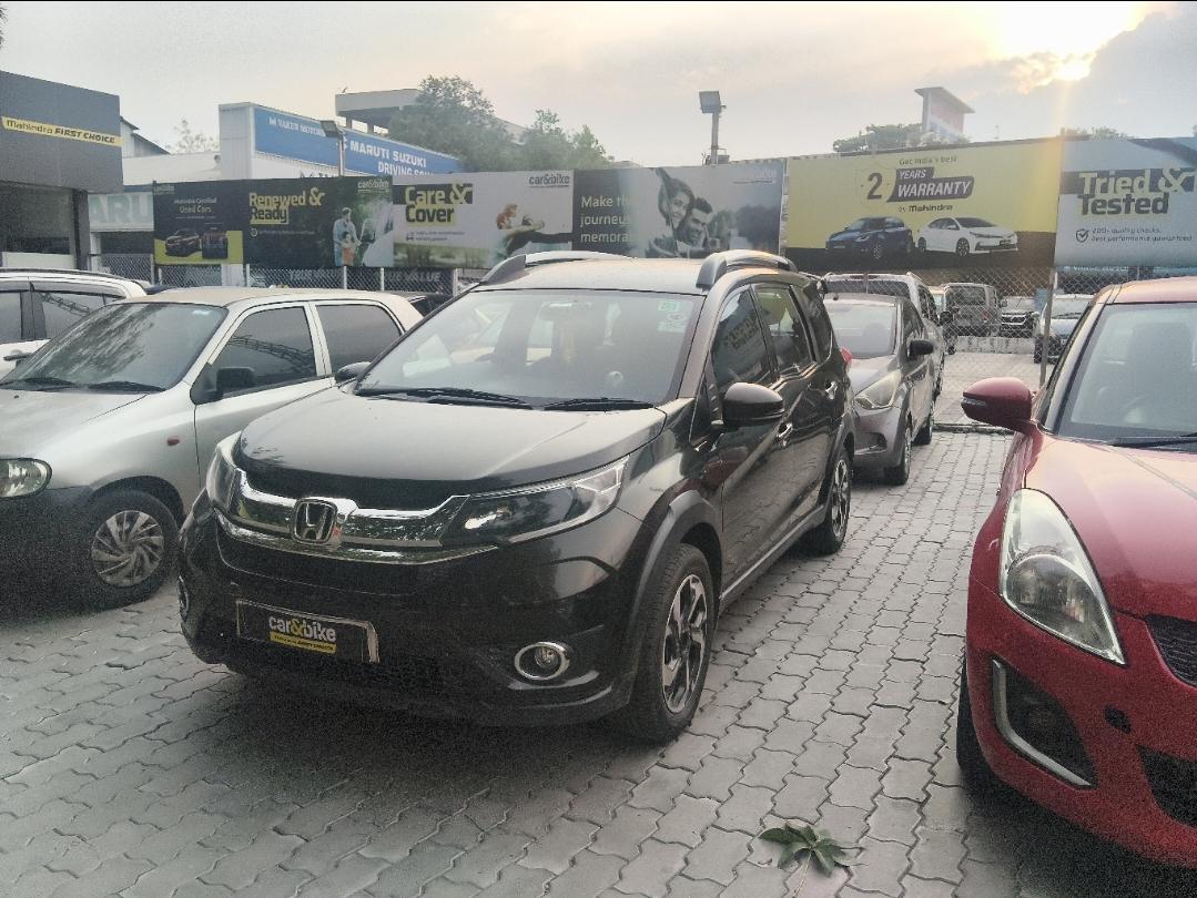 2018 होंडा बीआर-वी V CVT Petrol 2018 होंडा बीआर-वी V CVT Petrol