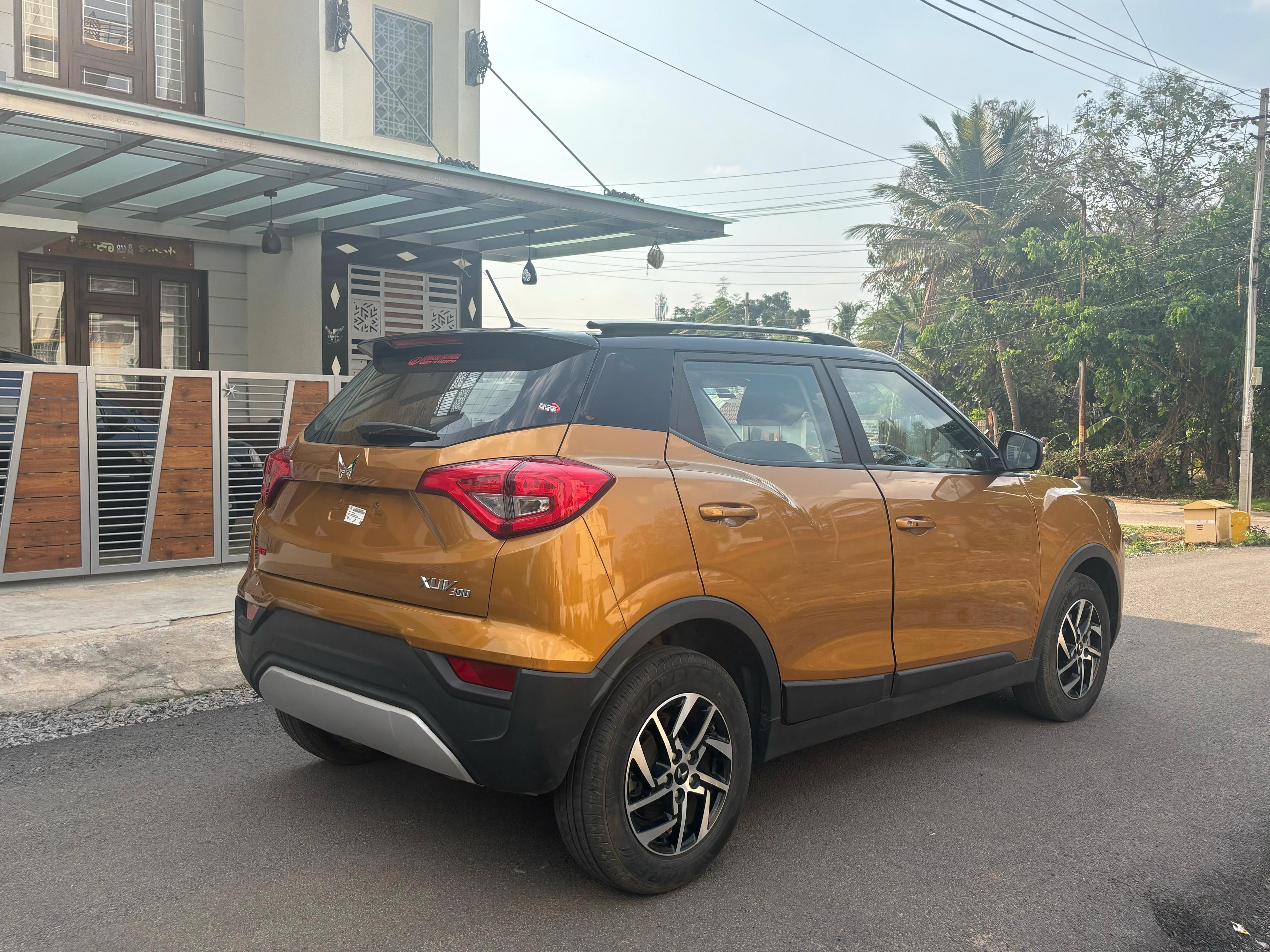 यूज़्ड 2022 महिंद्रा एक्सयूवी300, Tumkur  4 यूज़्ड 2022 महिंद्रा एक्सयूवी300, Tumkur  4