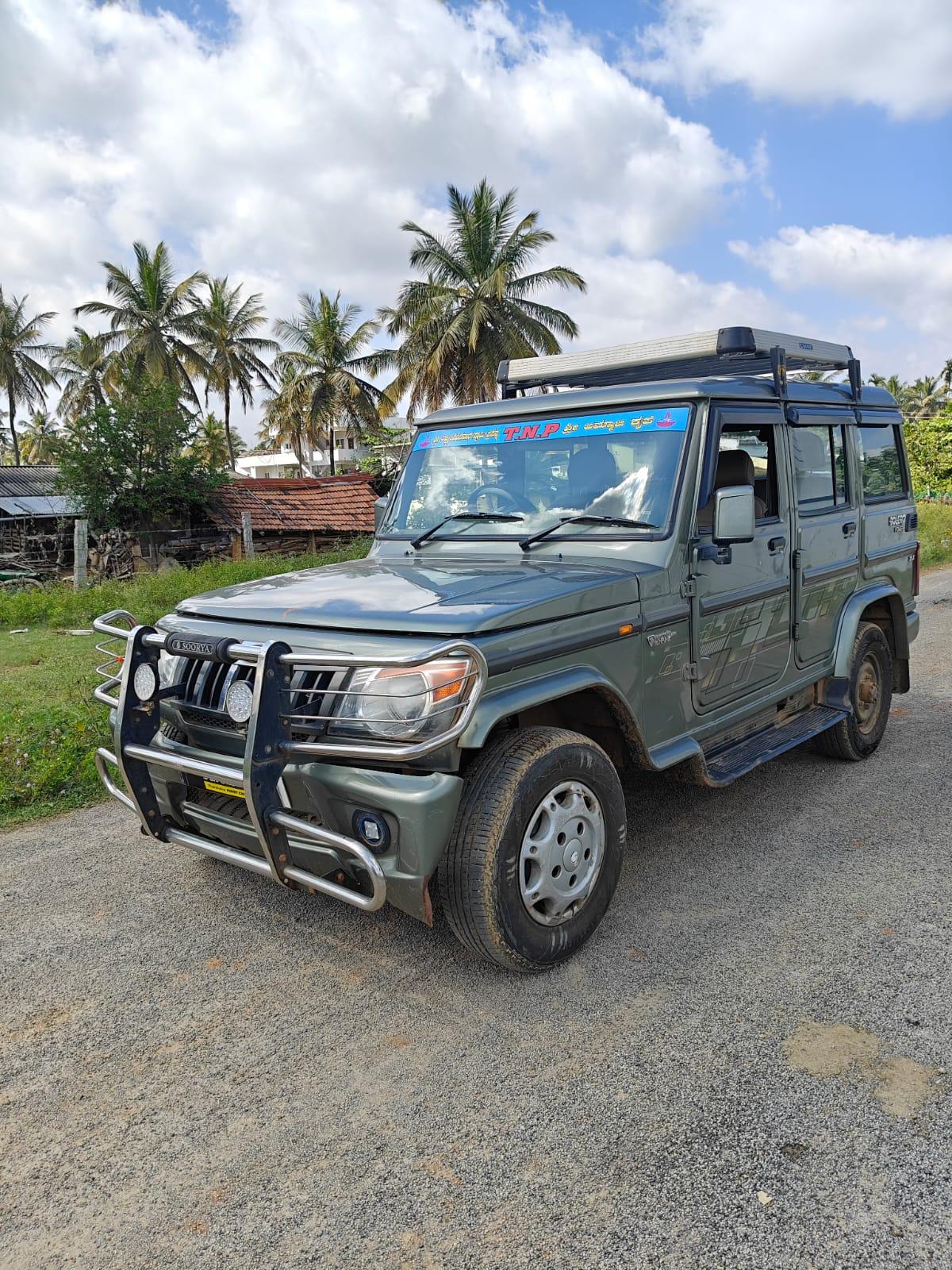 2017 महिंद्रा बोलेरो SLX BS4 2017 महिंद्रा बोलेरो SLX BS4