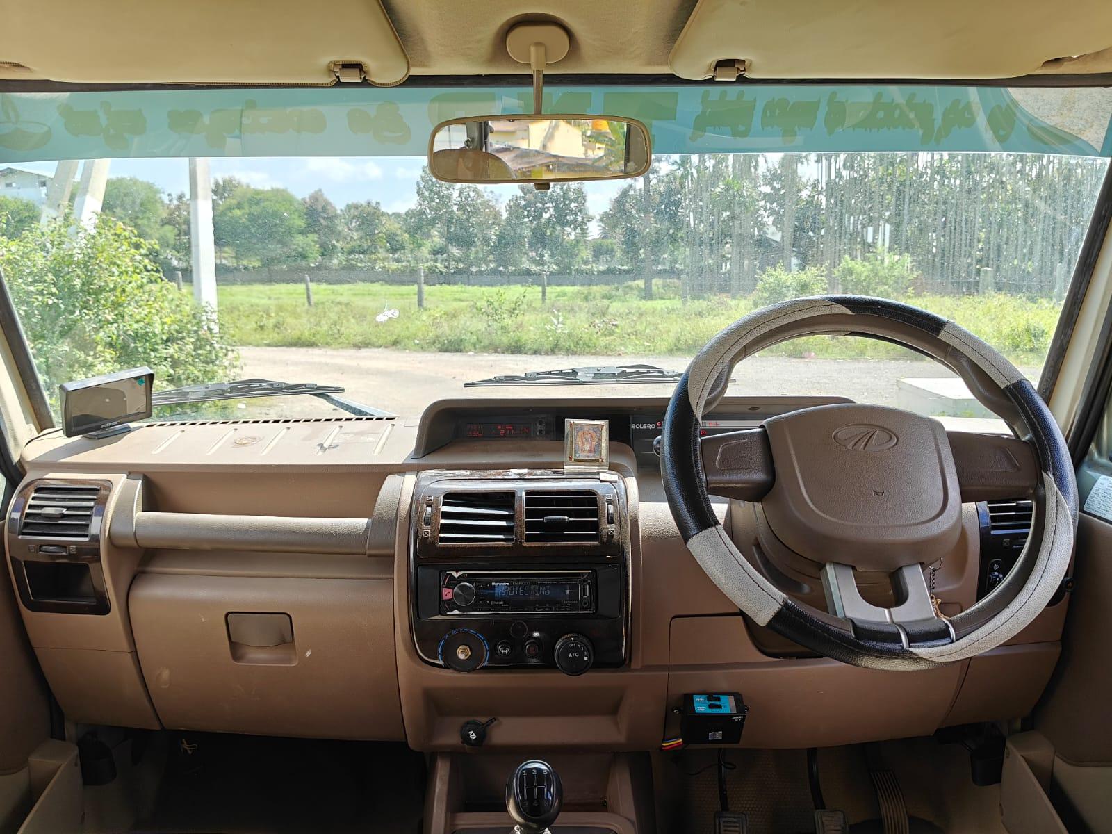 यूज़्ड 2017 महिंद्रा बोलेरो, Maralur SO, Tumkur 10 यूज़्ड 2017 महिंद्रा बोलेरो, Maralur SO, Tumkur 10