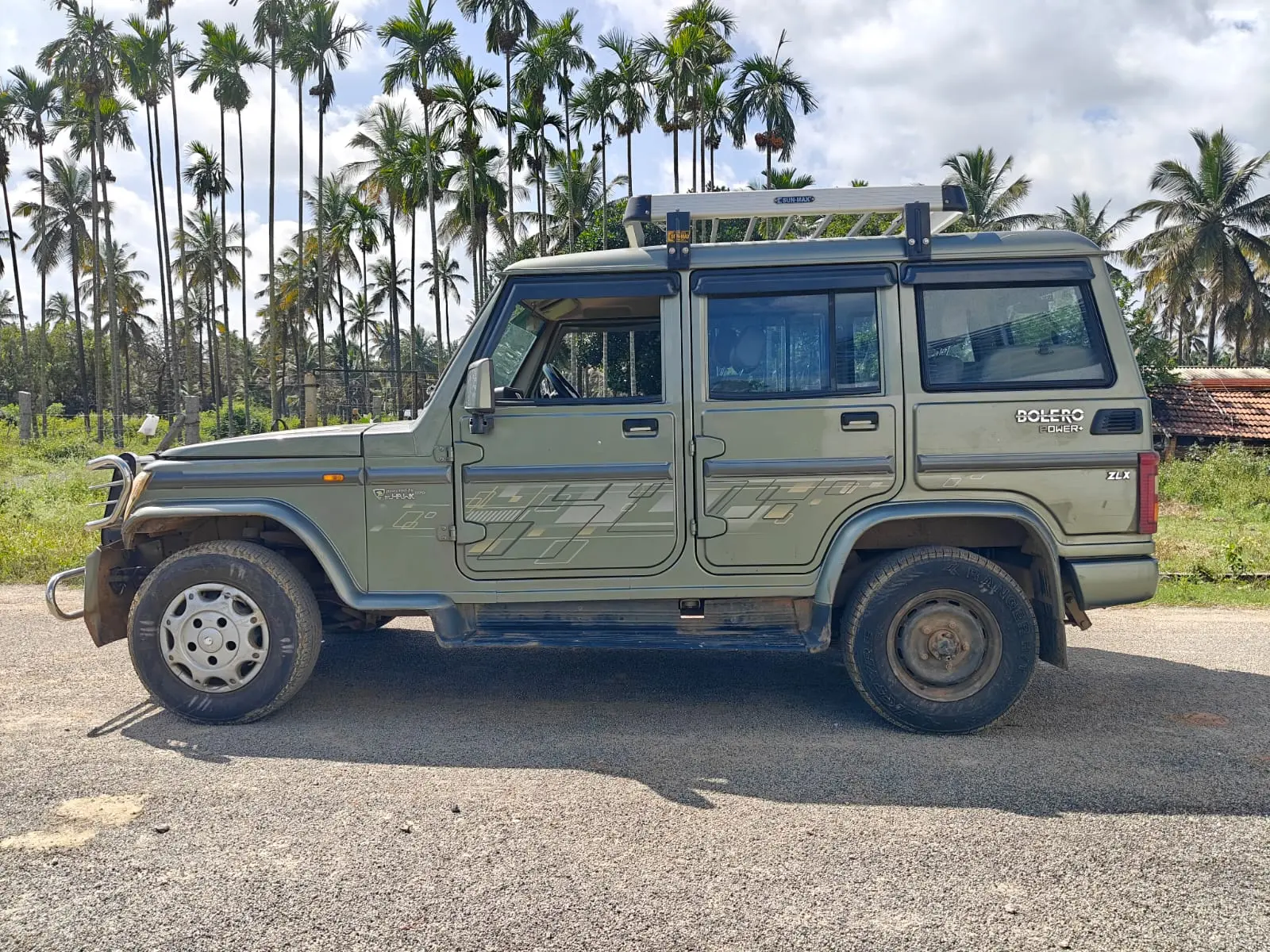 यूज़्ड 2017 महिंद्रा बोलेरो, Maralur SO, Tumkur 1 यूज़्ड 2017 महिंद्रा बोलेरो, Maralur SO, Tumkur 1