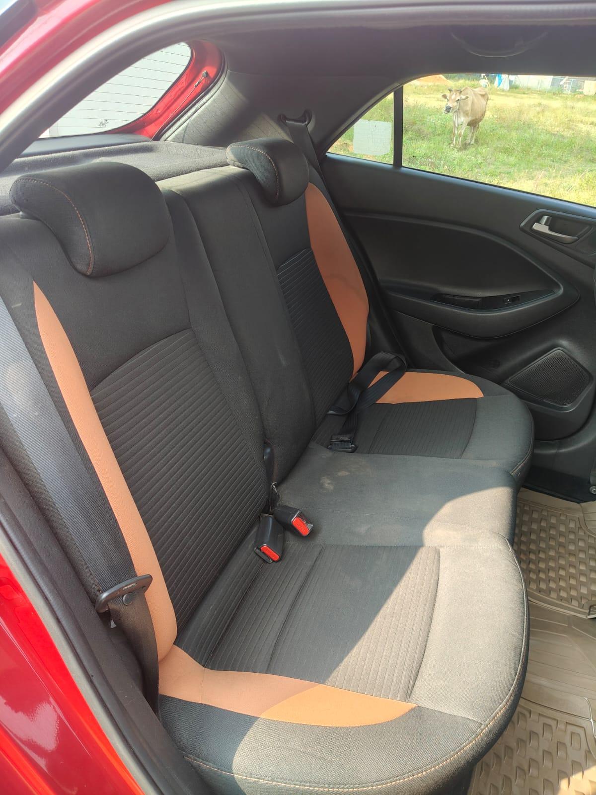 यूज़्ड 2017 ह्युंडई आई20 एक्टिव, Maralur SO, Tumkur 16 यूज़्ड 2017 ह्युंडई आई20 एक्टिव, Maralur SO, Tumkur 16