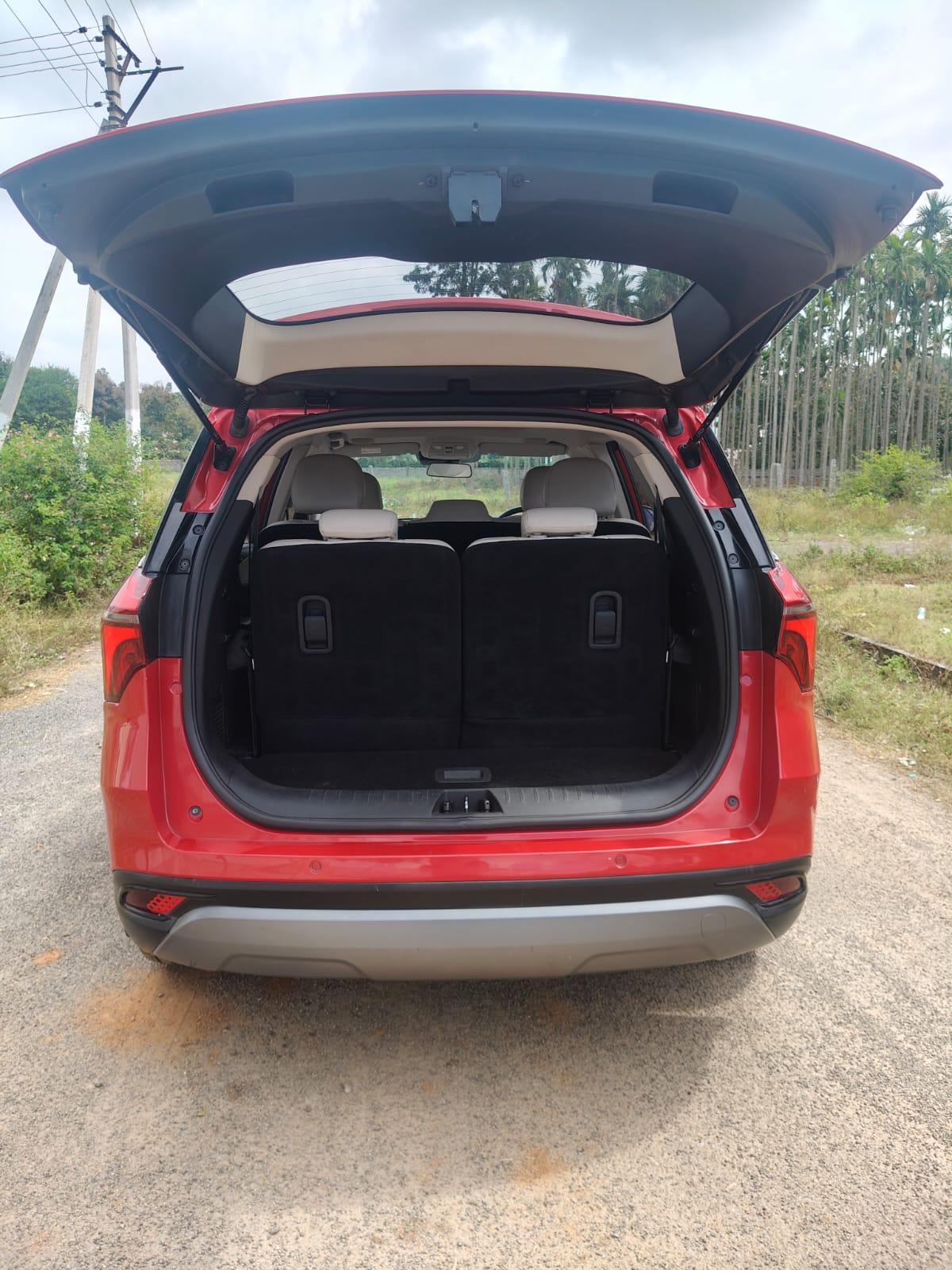 यूज़्ड 2022 महिंद्रा एक्सयूवी700, Maralur SO, Tumkur 9 यूज़्ड 2022 महिंद्रा एक्सयूवी700, Maralur SO, Tumkur 9