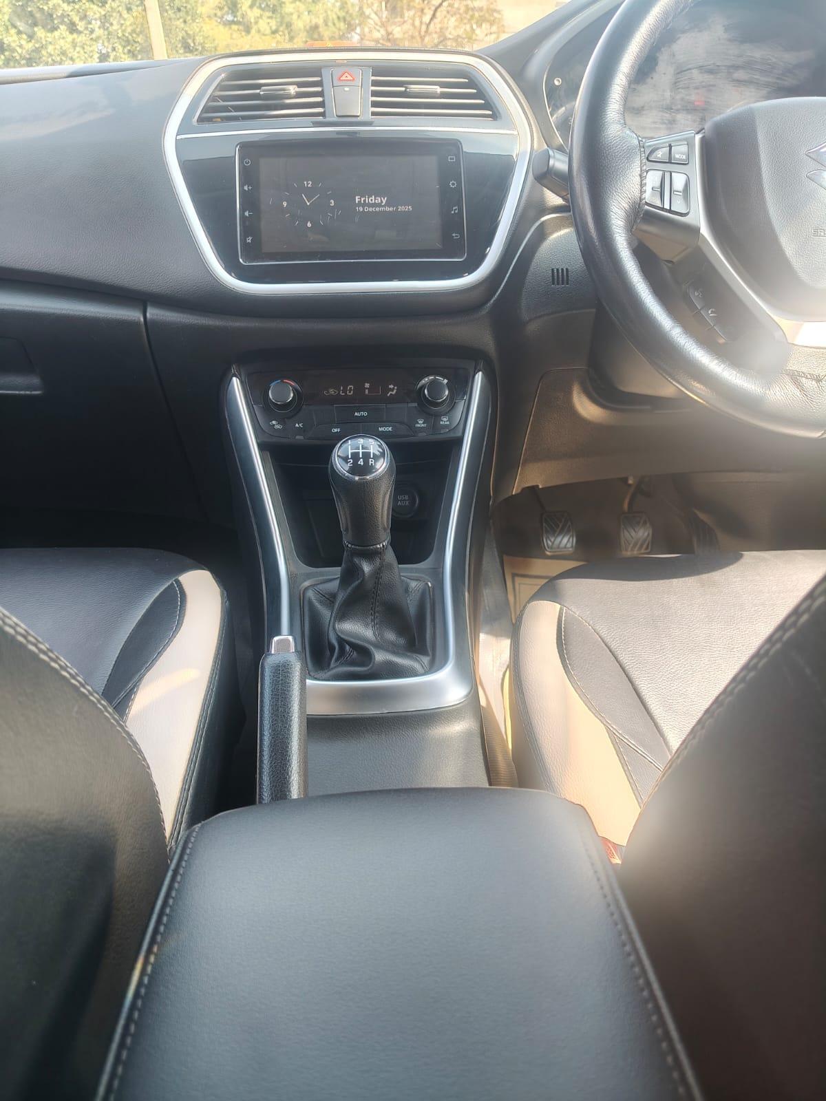 यूज़्ड 2021 मारुति सुजुकी एस-क्रॉस, Maralur SO, Tumkur 16 यूज़्ड 2021 मारुति सुजुकी एस-क्रॉस, Maralur SO, Tumkur 16